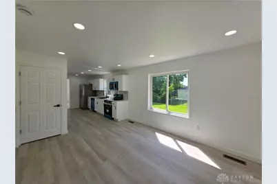 1365 Saint Adalbert Avenue, Dayton, OH 45404 - Photo 10