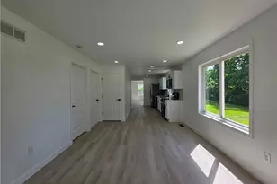 1365 St Adalbert Ave, Dayton, OH 45404 - Photo 8