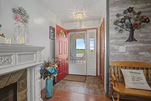 6493 Requarth Rd, Greenville Twp, OH 45331 - Photo 2