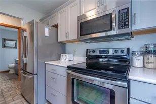11270 Northlake Pl, Lakeview, OH 43331 - Photo 8