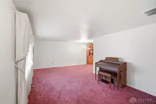1801 Wilshire Dr, Piqua, OH 45356 - Photo 4