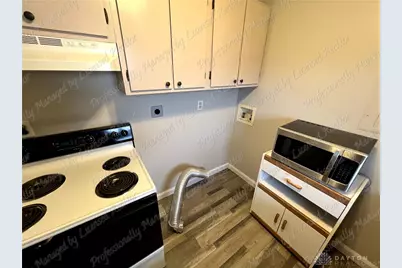 635 Cyril Court, Vandalia, OH 45377 - Photo 12