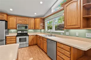 937 New England Ave, Dayton, OH 45429 - Photo 10