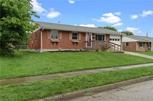 1607 Otoole Dr, Xenia, OH 45385 - Photo 2