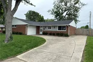 6501 Hemingway Rd, Huber Heights, OH 45424 - Photo 1
