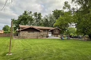 7356 Dayton Farmersville Rd, Dayton, OH 45417 - Photo 2