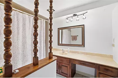 2221 Milesburn Drive, Miami Township, OH 45439 - Photo 10