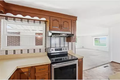 2221 Milesburn Drive, Miami Township, OH 45439 - Photo 6