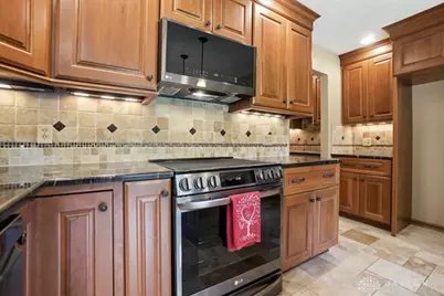 6777 Winding Cove, Centerville, OH 45459 - Photo 24