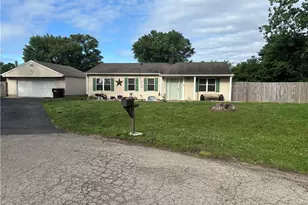 940 Carolyn Ct, Carlisle, OH 45005 - Photo 2