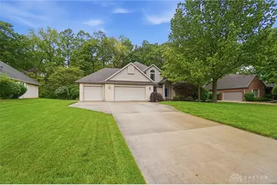2375 Worthington Drive, Troy, OH 45373 - Photo 4