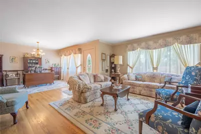281 Sherbrooke Drive, Kettering, OH 45429 - Photo 2