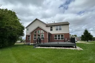 9130 Bennington Way, Centerville, OH 45458 - Photo 6