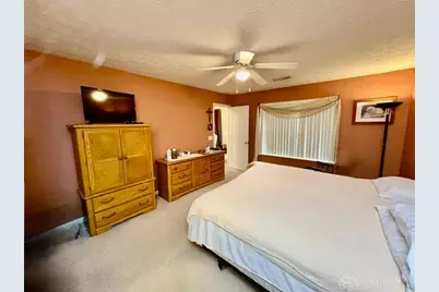 6822 Grovebelle Drive, Huber Heights, OH 45424 - Photo 22