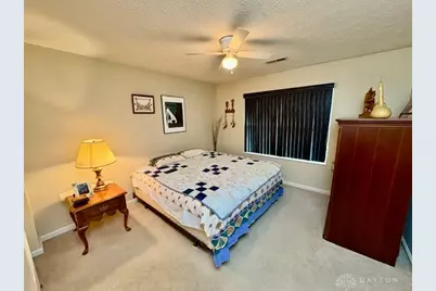 6822 Grovebelle Drive, Huber Heights, OH 45424 - Photo 14