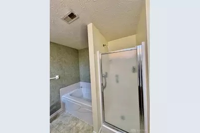 6822 Grovebelle Drive, Huber Heights, OH 45424 - Photo 24
