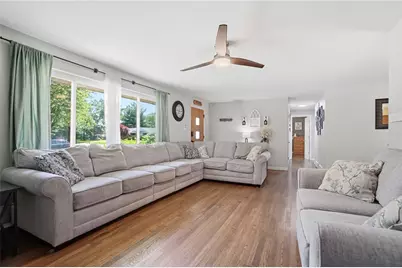 927 Princewood Avenue, Washington Twp, OH 45429 - Photo 8