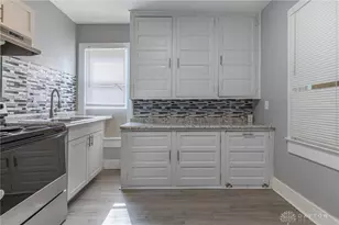 209 W Main St, Trotwood, OH 45426 - Photo 8