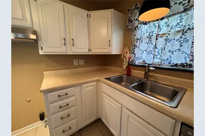 3753 Kingswood Drive, Kettering, OH 45429 - Photo 10