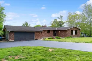 1569 Kirby Rd, Lebanon, OH 45036 - Photo 2