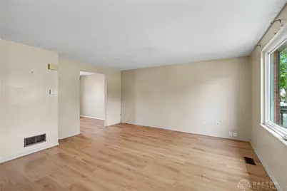 106 Walden Farm Circle, Englewood, OH 45322 - Photo 2