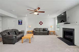 157 Cresting Rd, Fairborn, OH 45324 - Photo 8