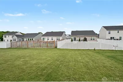 157 Cresting Road, Fairborn, OH 45324 - Photo 38