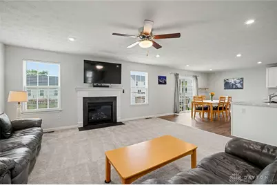 157 Cresting Road, Fairborn, OH 45324 - Photo 6