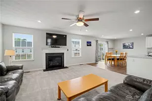 157 Cresting Rd, Fairborn, OH 45324 - Photo 6