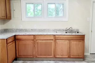 2641 Gladstone St, Moraine, OH 45439 - Photo 10