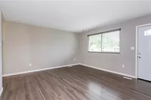6642 Southern Vista Dr, Enon Vlg, OH 45323 - Photo 6