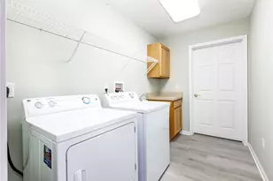 173 Abbey Dr, Springboro, OH 45066 - Photo 18