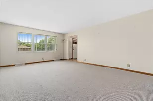 3467 Zephyr Dr, Dayton, OH 45414 - Photo 32