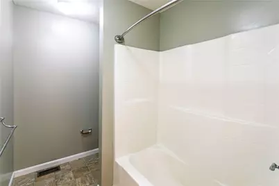 1318 Sierra Ridge Drive, Miamisburg, OH 45342 - Photo 16