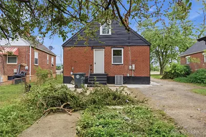 1305 S Edwin C Moses Boulevard, Dayton, OH 45417 - Photo 26