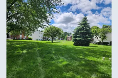 2250 Coach Drive #E, Kettering, OH 45440 - Photo 2