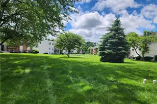 2250 Coach Dr, Kettering, OH 45440 - Photo 2