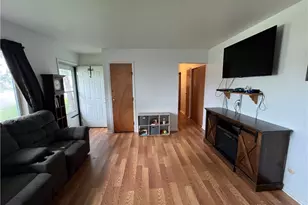 304 Sunset Dr, New Carlisle, OH 45344 - Photo 8