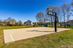 7426 Martz-Paulin Rd, Franklin Twp, OH 45005 - Photo 4