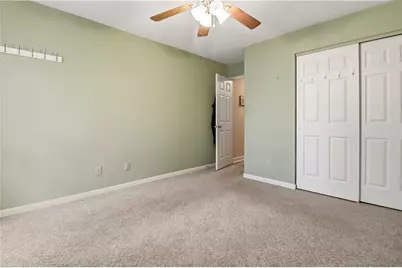 1825 S Marshall Road #II, Middletown, OH 45044 - Photo 4