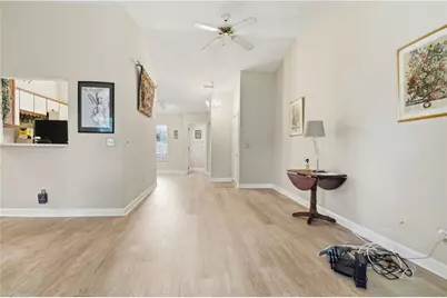 1825 S Marshall Road #II, Middletown, OH 45044 - Photo 2