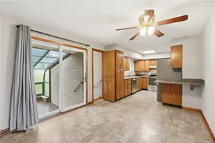 2924 Eckley Blvd, West Carrollton, OH 45449 - Photo 10