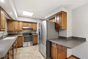 2924 Eckley Blvd, West Carrollton, OH 45449 - Photo 16