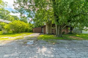 104 S Grant St, Christiansburg, OH 45389 - Photo 2