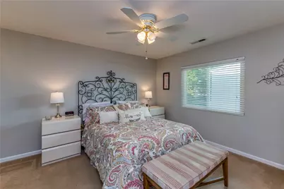 9827 Olde Park Drive, Huber Heights, OH 45371 - Photo 16