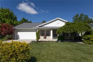 9827 Olde Park Dr, Huber Heights, OH 45371 - Photo 2
