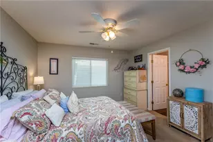 9827 Olde Park Dr, Huber Heights, OH 45371 - Photo 18
