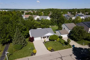 9827 Olde Park Dr, Tipp City, OH 45371 - Photo 28