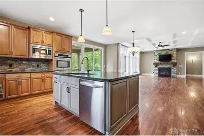 10989 Cold Spring Drive, Washington Twp, OH 45458 - Photo 18