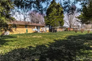 267 Cedar Dr, West Milton, OH 45383 - Photo 6